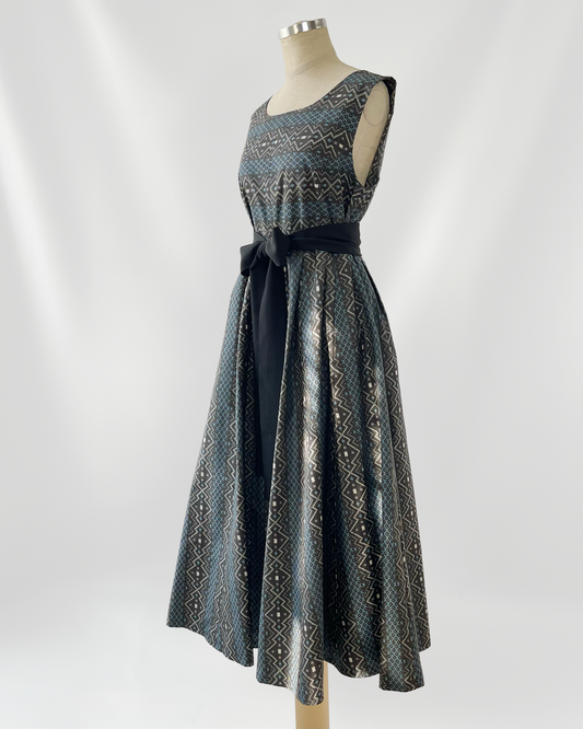 大島紬 フレアワンピース