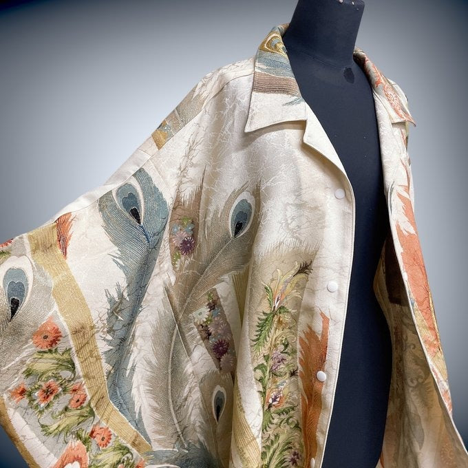 孔雀羽霞の衣 ドルマンスリーブシャツ