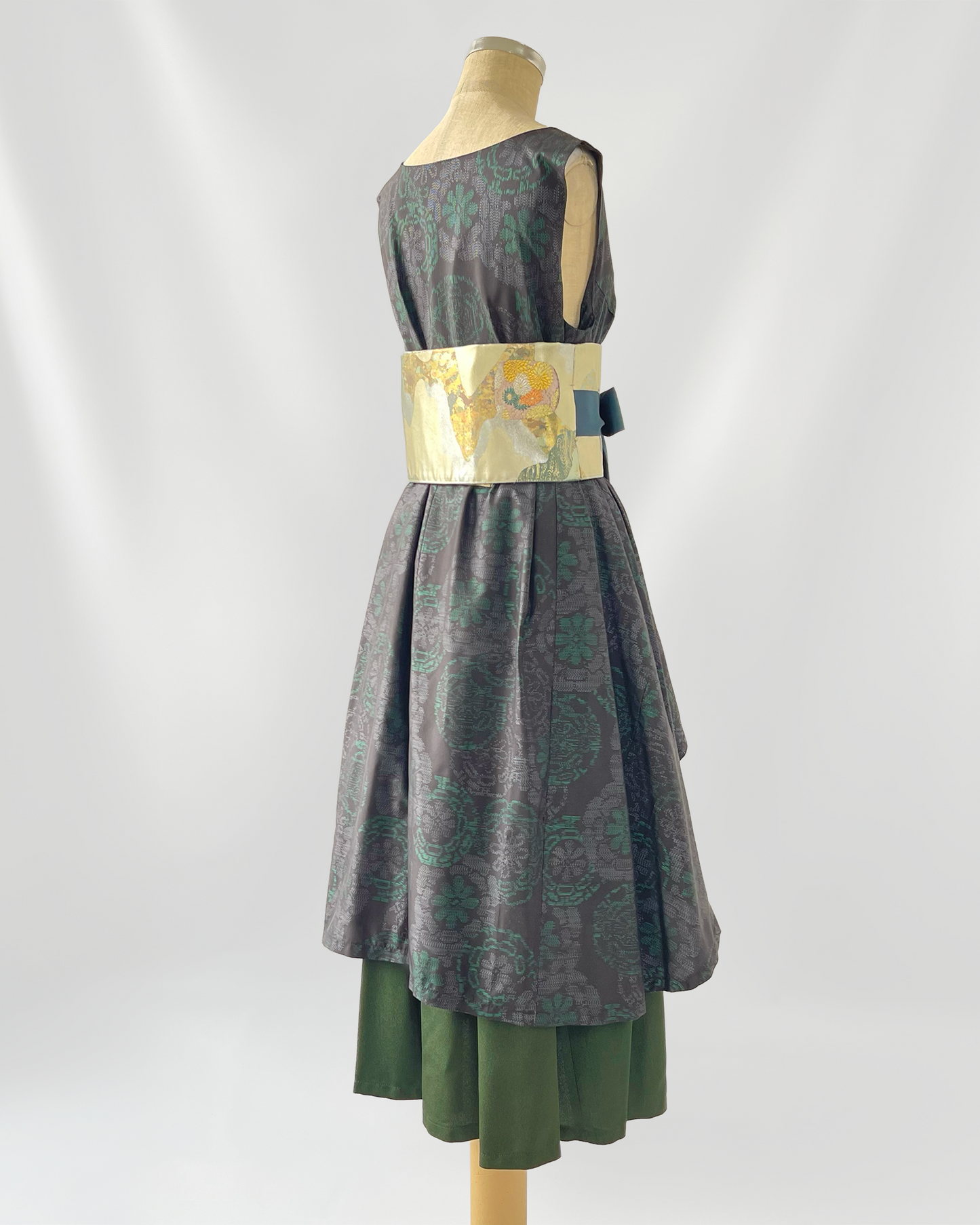 大島紬 二段フレアワンピース グリーン