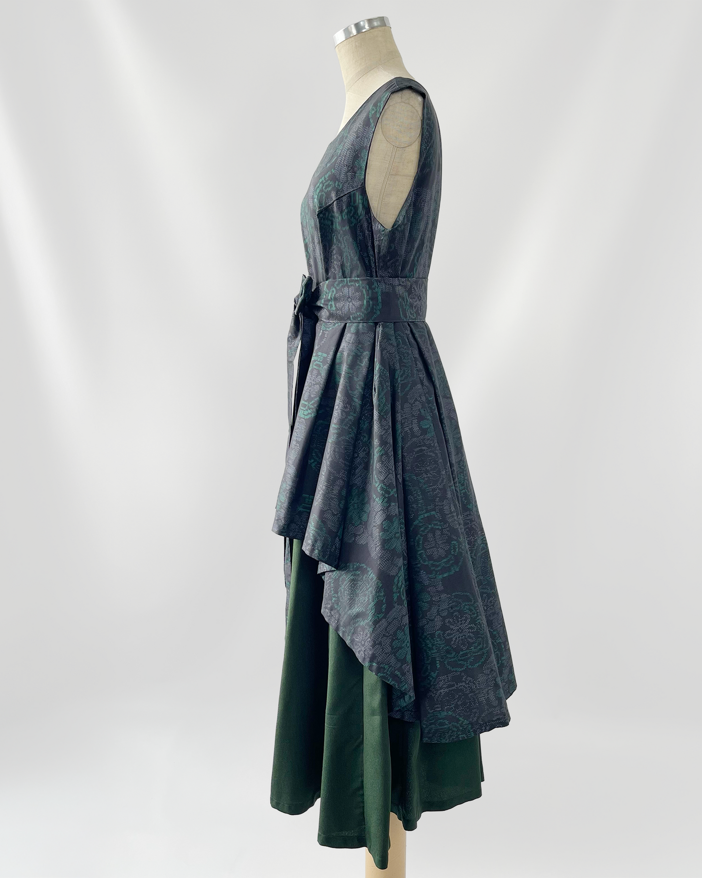 大島紬 二段フレアワンピース グリーン