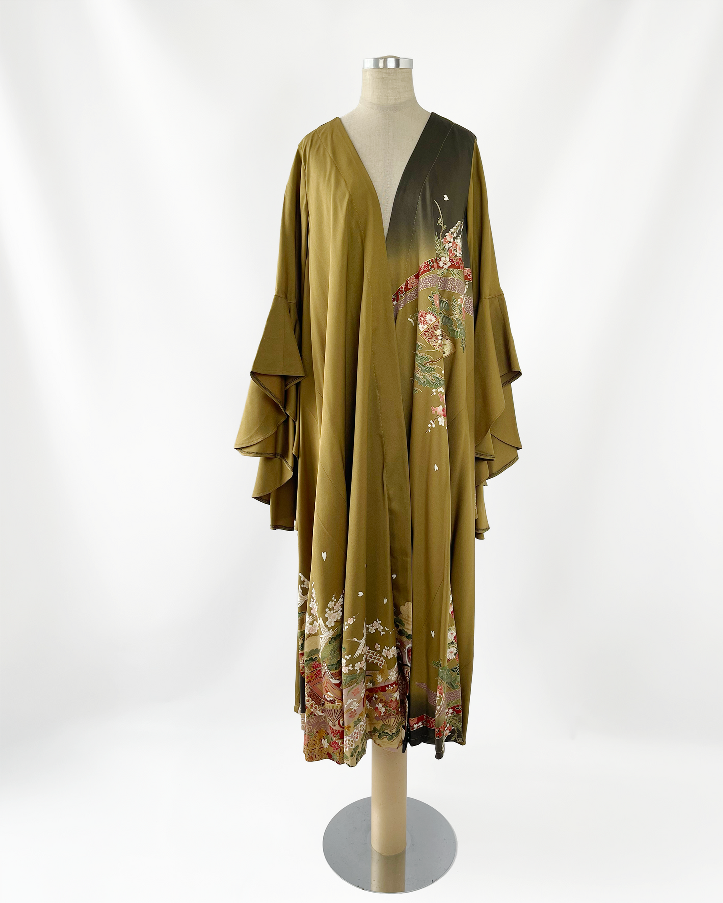 振袖ガウンドレス/優美なドレープ袖