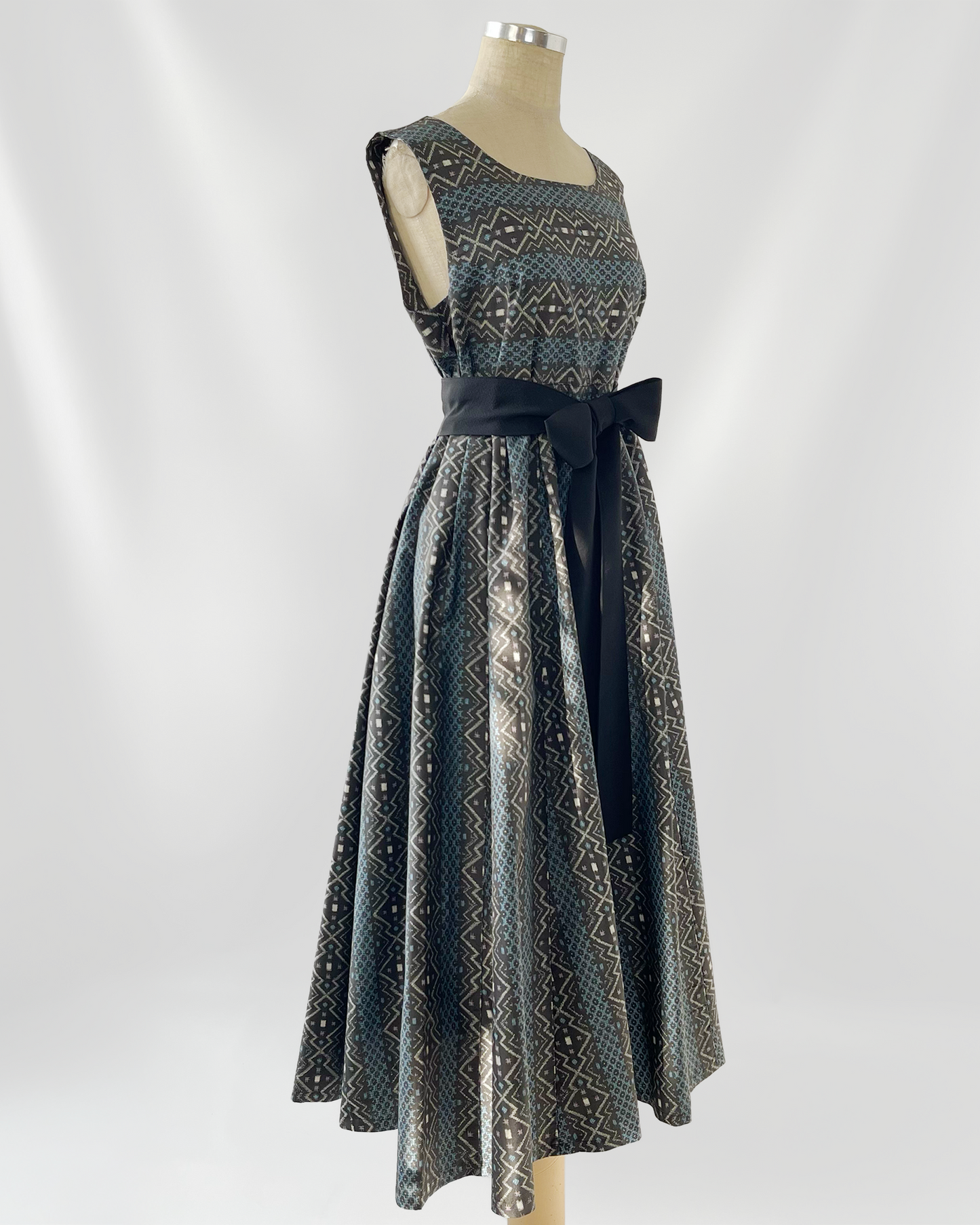 大島紬 フレアワンピース