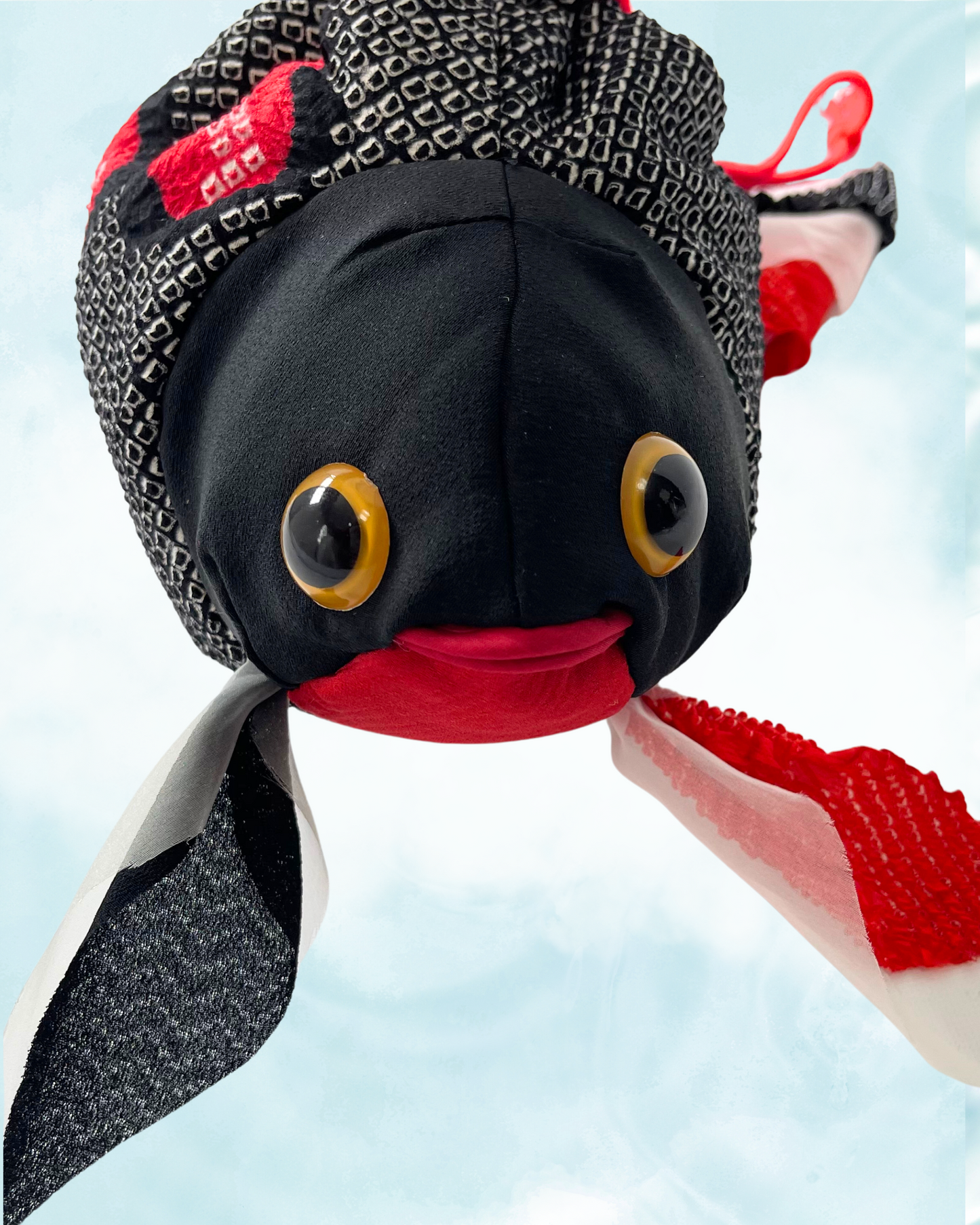 金魚ポーチバッグ / 黒絞り