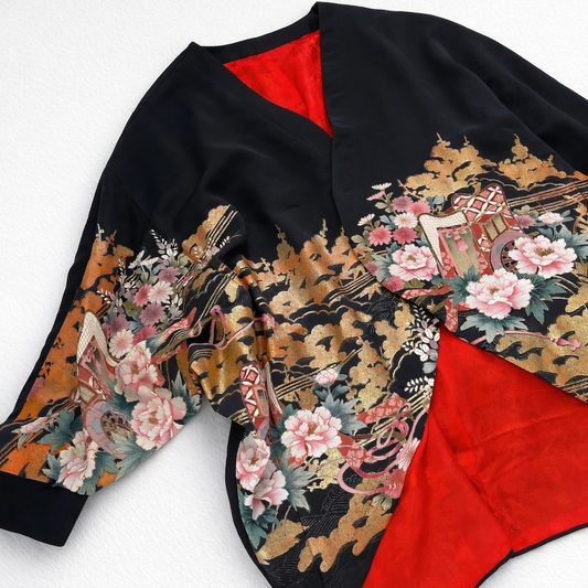 御所車と大輪牡丹吉祥文様 / オープンフロントドルマンカーディガン