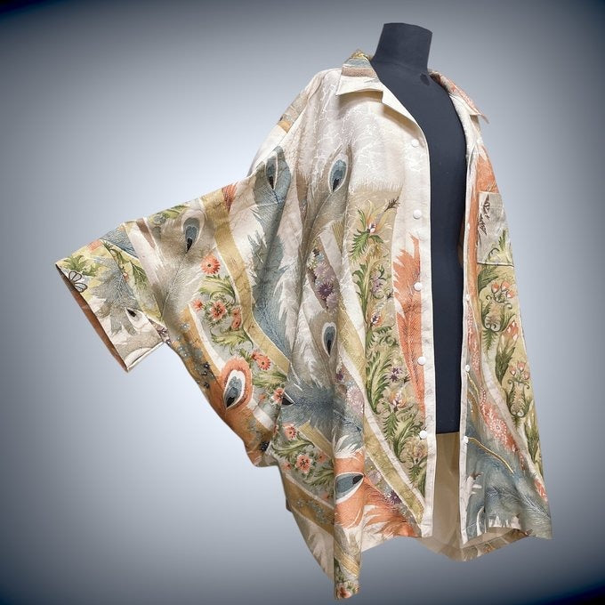 孔雀羽霞の衣 ドルマンスリーブシャツ