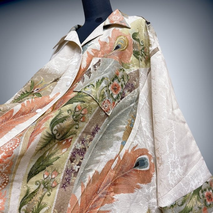 孔雀羽霞の衣 ドルマンスリーブシャツ