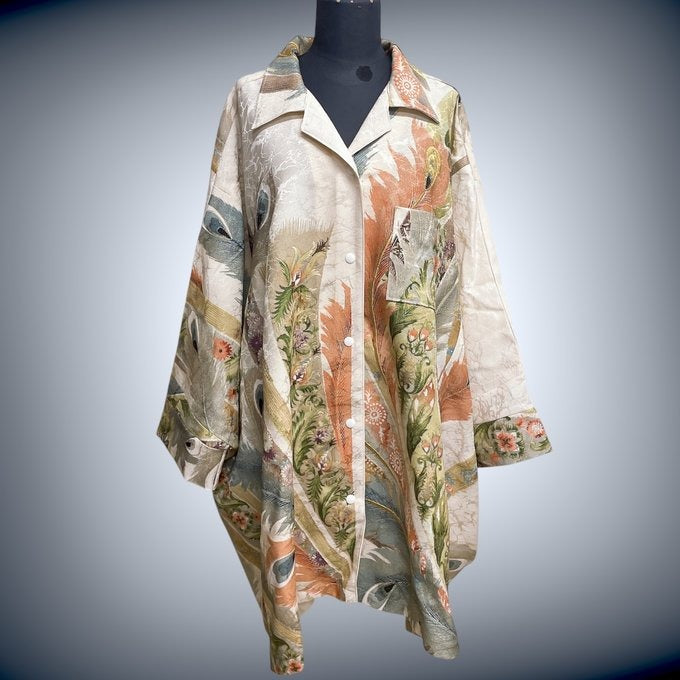 孔雀羽霞の衣 ドルマンスリーブシャツ