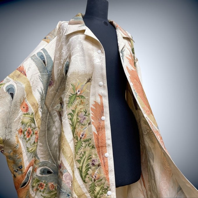 孔雀羽霞の衣 ドルマンスリーブシャツ