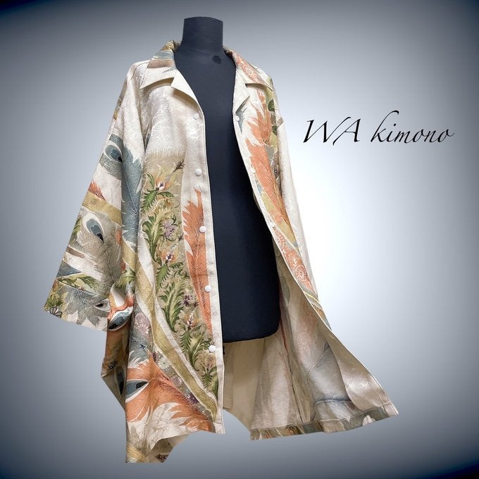 孔雀羽霞の衣 ドルマンスリーブシャツ